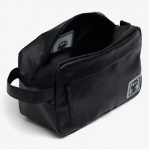 Herschel: Chapter Travel Kit (Weather Resistant)