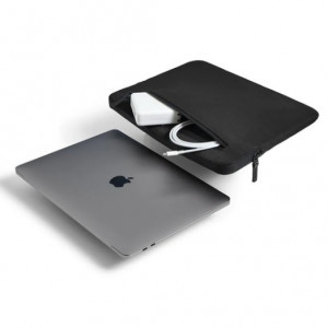 Incase Compact Sleeve In Flight Nylon For 16" - Black