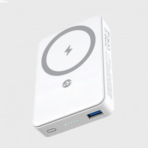 Rockstone 10000 mAh MagSafe Power Bank w/ Kickstand