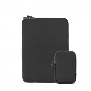 Logiix Vibrance Sleeve Laptops Up To 16" W/ Pouch - Black