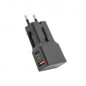 LOGiiX World Traveler Lite 25w USB-A & USB-C - Black